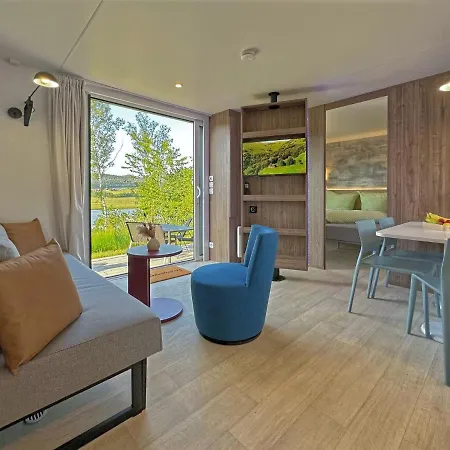 Tiny House Am See, Hébergement de vacances *